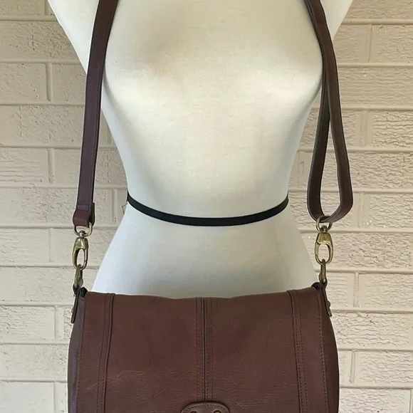 Pegabo Whisky Brown Leather Saddle Crossbody Shoulder Bag - Picture 2 of 10